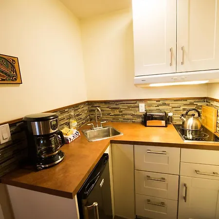 Skeena River House Bed & Breakfast-2